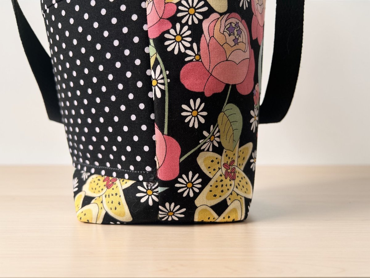 Bible Study Tote Bag, Book Tote with Pockets