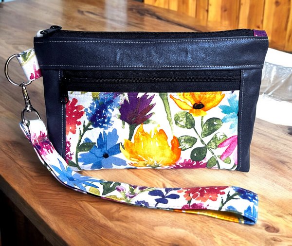 Blue Vinyl and Fabric Zippered Wristlet